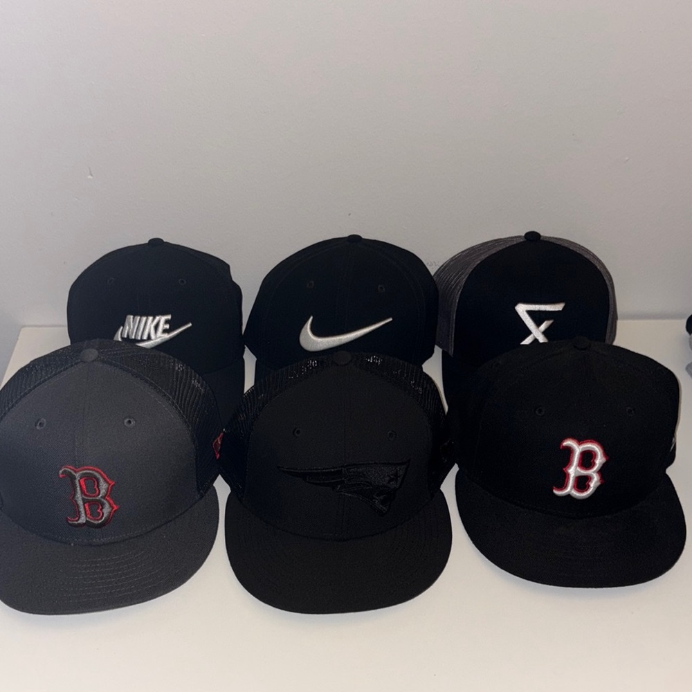 Assorted Black Baseball Hats - Nike & Team Logos Boston